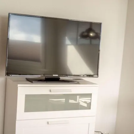 아파트 Ferienwohnung-haus-ingeborg-wohnung-3-og 쿡스하펜