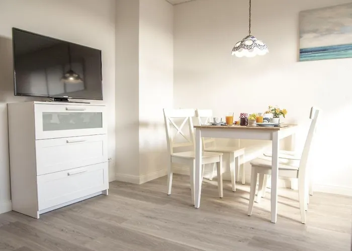 Ferienwohnung-haus-ingeborg-wohnung-3-og Куксхафен